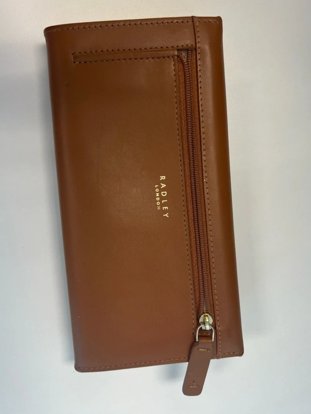 Bradley London Brown Leather Long Wallet with Dog Applique - Picture 3 of 9